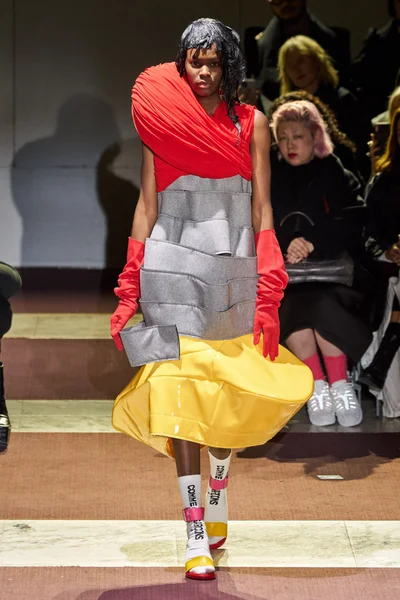 Look 7